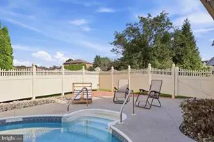 2035 Parkton Ln, York, PA 17408 - Photo 76