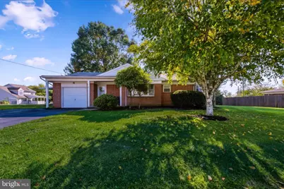 28 Longview Road, Seven Valleys, PA 17360 - Photo 2