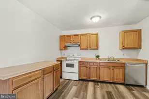 295 Juniper Dr, Etters, PA 17319 - Photo 6