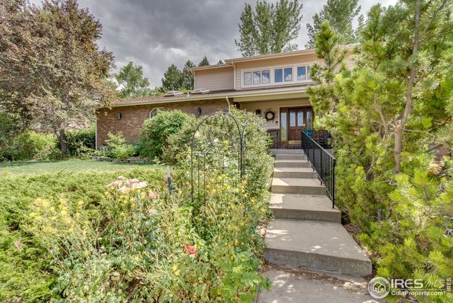 8428 Sawtooth Ln, Longmont, CO 80503-7280