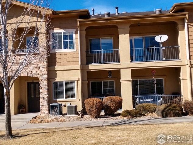 1024 Sonoma Cir, Longmont, CO 80504-1730