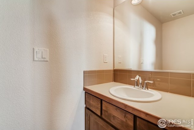 7000 Meade St, Wellington CO 80549-2290 exterior