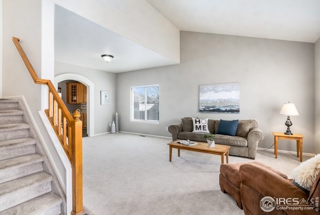 570 Abbey Dr, Longmont, CO 80504-2524