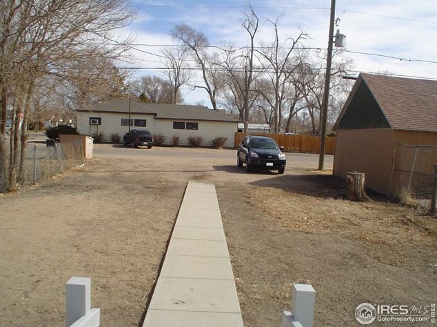 230 7th Ave, Sterling CO 80751-2940 exterior