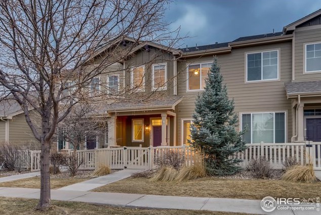 5526 72nd Dr, Arvada, CO 80003