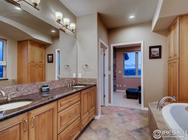 160 Commander Cir, Erie CO 80516-8147 exterior