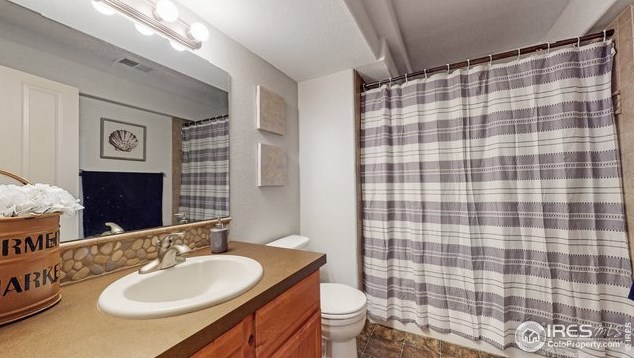 9016 Smoke Signal Way, Wellington CO  80549-3039 exterior