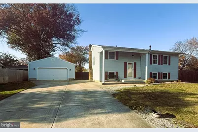 886 Broadfield Drive, Newark, DE 19713 - Photo 1