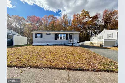 10 Holden Drive, New Castle, DE 19720 - Photo 1