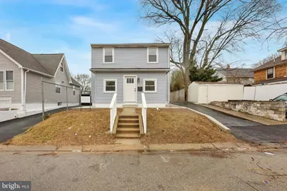 201 East Avenue, New Castle, DE 19720 - Photo 1