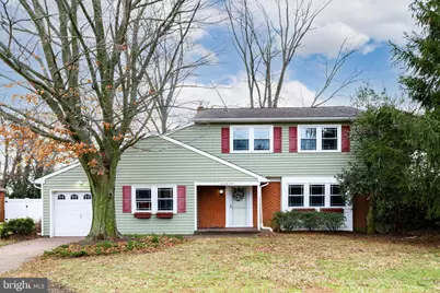 77 White Clay Crescent, Newark, DE 19711 - Photo 1