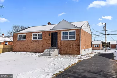 318 S Dupont Road, Newport, DE 19804 - Photo 1