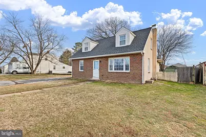 15 Irwin Avenue, New Castle, DE 19720 - Photo 1