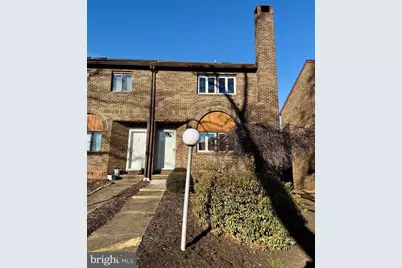 28 Servan Court, Wilmington, DE 19805 - Photo 1