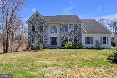 105 Bellfield Court, Hockessin, DE 19707 - Photo 1