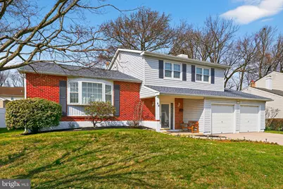 28 Donwood Drive, New Castle, DE 19720 - Photo 1