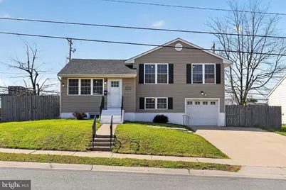 124 Karlyn Drive, New Castle, DE 19720 - Photo 1