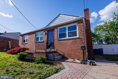 303 Silverbrook Drive, Wilmington, DE 19804 - Photo 1