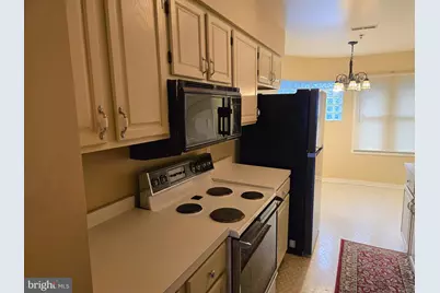 5209 Le Parc Drive #38, Wilmington, DE 19809 - Photo 8