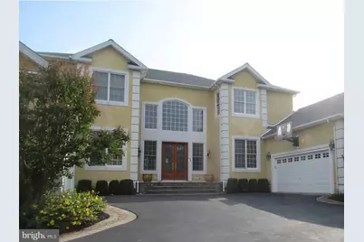130 W Trotter Drive W, Wilmington, DE 19810 - Photo 1