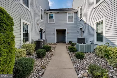993 Scotswood Court, Mount Laurel, NJ 08054 - Photo 1