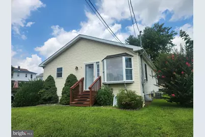 2 Grand Avenue, Bordentown, NJ 08620 - Photo 1