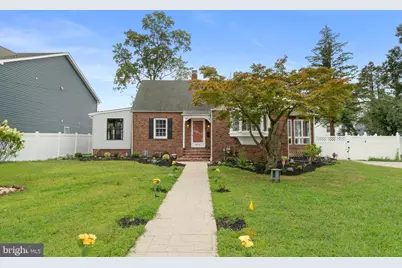 910 S Fairview Street, Riverside, NJ 08075 - Photo 1