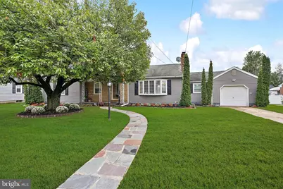 520 Rutgers Avenue, Burlington, NJ 08016 - Photo 1