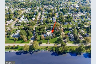 815 Delaware Avenue, Delanco, NJ 08075 - Photo 1