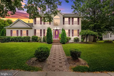 617 6th Street E, Florence, NJ 08518 - Photo 1