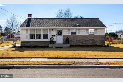 10 Laclede Drive, Burlington, NJ 08016 - Photo 1