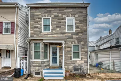365 Prince Street, Bordentown, NJ 08505 - Photo 1