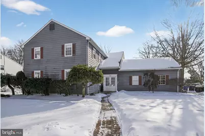 109 Yorktown Drive, Mount Laurel, NJ 08054 - Photo 1