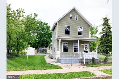 617 W 2nd Street, Florence, NJ 08518 - Photo 1