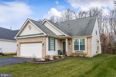 137 Merion Way, Hainesport, NJ 08036 - Photo 1