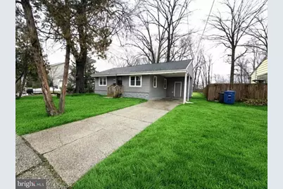 66 W Center Avenue, Maple Shade, NJ 08052 - Photo 1