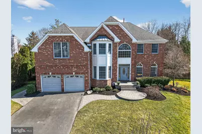 71 Broadacre Drive, Mount Laurel, NJ 08054 - Photo 1