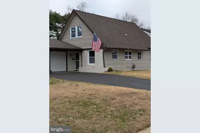 55 Shawmont Lane, Willingboro, NJ 08046 - Photo 1