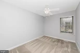 306 Fountain Hall Ct, Mount Laurel, NJ 08054 - Photo 26
