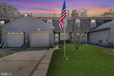 7 River Bank Drive, Florence, NJ 08554 - Photo 1
