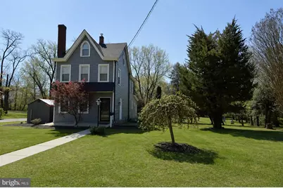 188 Church Street E, Beverly, NJ 08010 - Photo 1