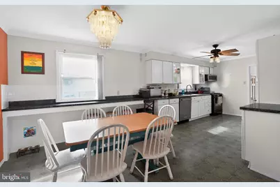 372 Cutler Avenue, Maple Shade, NJ 08052 - Photo 12