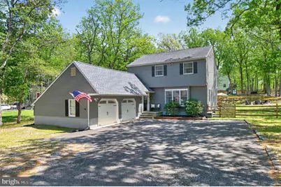21 Hawthorne Drive, Medford, NJ 08055 - Photo 1