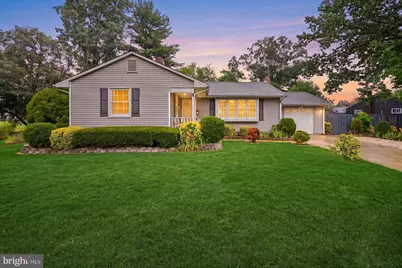 137 Fairfax Drive, Cinnaminson, NJ 08077 - Photo 1