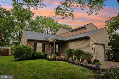 5 E Oleander Drive, Mount Laurel, NJ 08054 - Photo 1