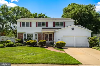 601 Norwood Road, Mount Laurel, NJ 08054 - Photo 1