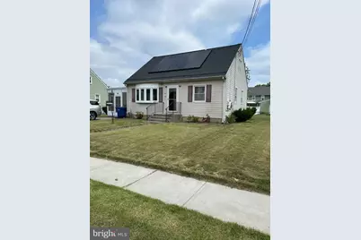 333 Wilbur Henry Drive, Florence, NJ 08518 - Photo 1