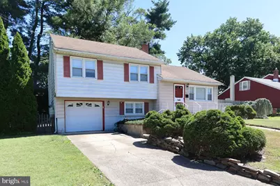 521 Smith Lane, Mount Holly, NJ 08060 - Photo 1