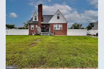 121 E Lafayette Avenue, Magnolia, NJ 08049 - Photo 1