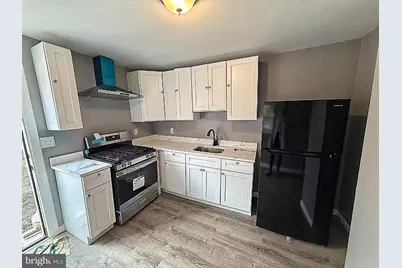 917 S 8th Street, Camden, NJ 08103 - Photo 1